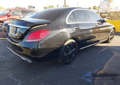 2020 Mercedes-Benz C 300 z USA, uszkodzony, nr VIN WDDWF8DB9LR526331